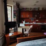 Ivavev Cedarlodge Апартаменти Бансько
