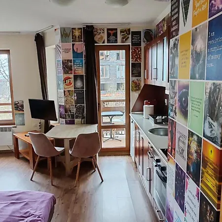 Ivavev Cedarlodge 班斯科