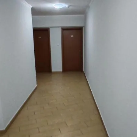 Ivavev Cedarlodge * 班斯科