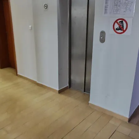 Ivavev Cedarlodge 公寓 *