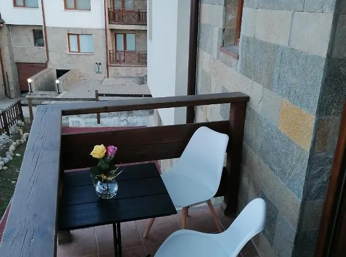 Ivavev Cedarlodge Daire Bansko